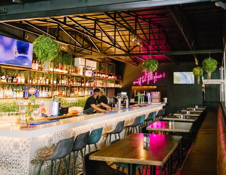 Italian pasta dish with wine